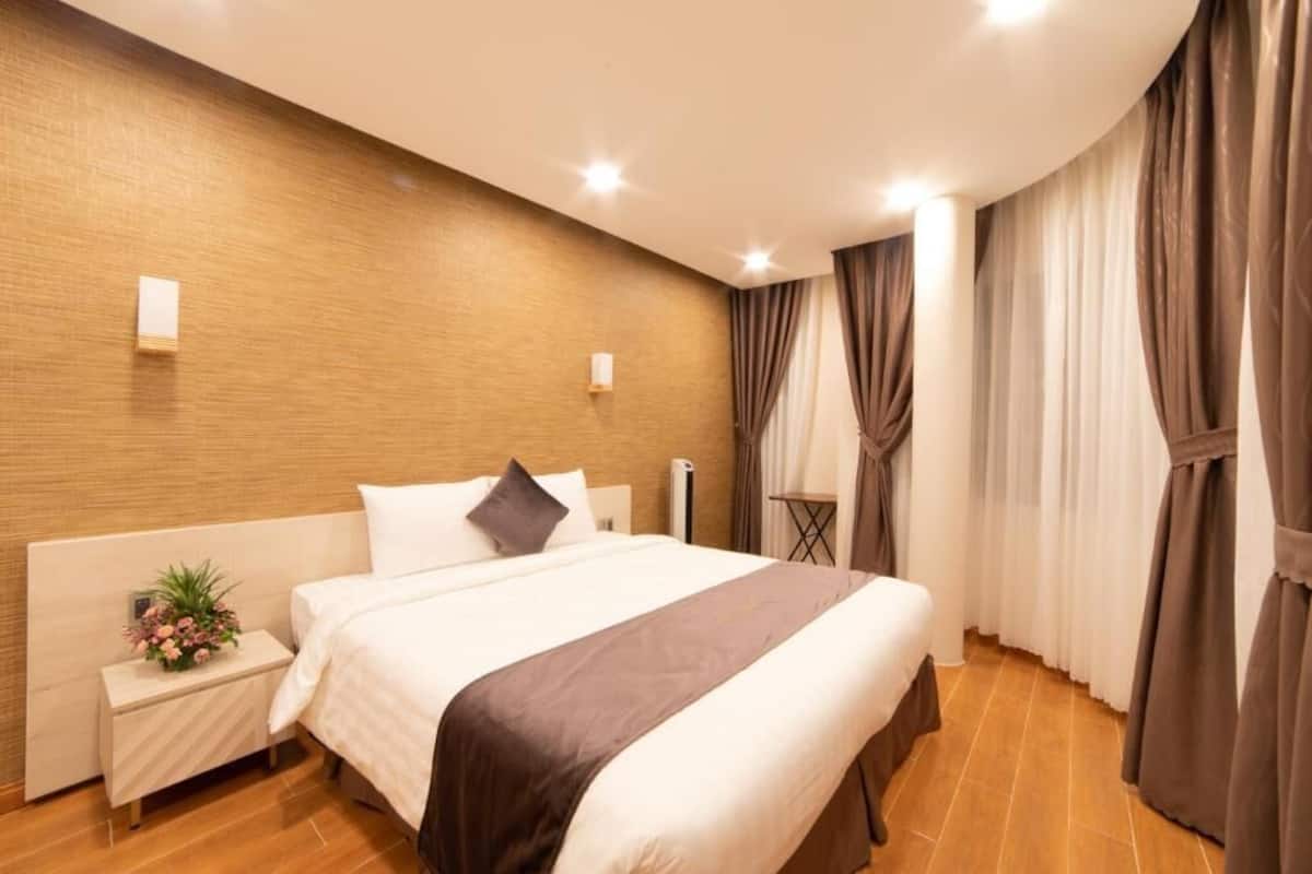 Premium Double Room, City View