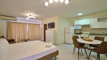 Room, 1 Bedroom, Accessible | 1 bedroom