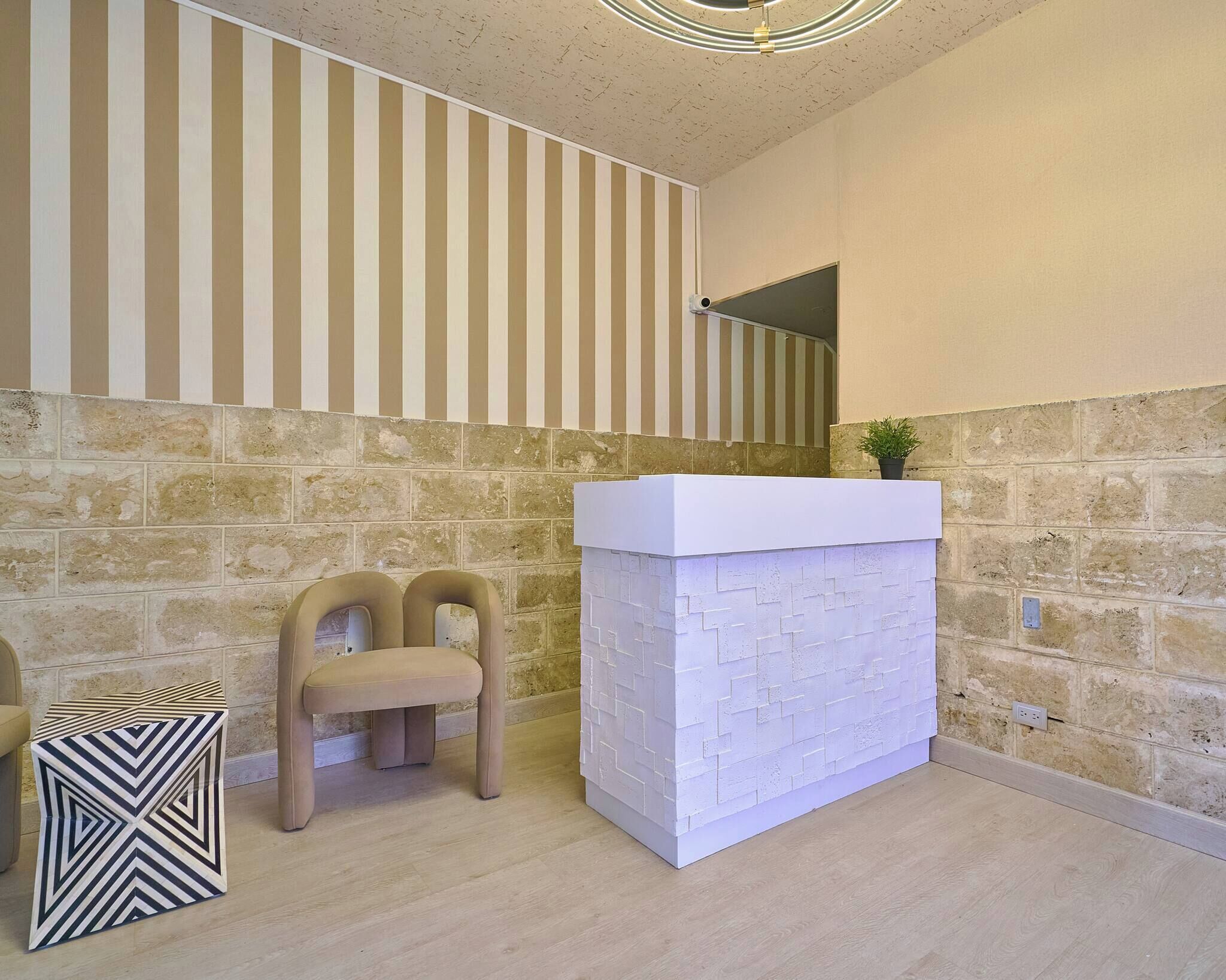 Room, 1 Bedroom, Accessible | Lobby