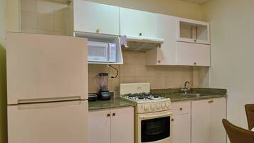 Room, 1 Bedroom, Accessible | Interior