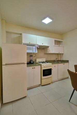 Interior - Room-chic King Suite Bright Private (Santo Domingo)