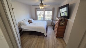 2 Schlafzimmer, Bügeleisen/Bügelbrett, WLAN, Bettwäsche