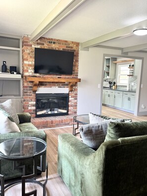 TV, fireplace, offices