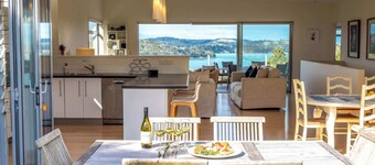 Wakainga — Sea Views Near Oneroa
