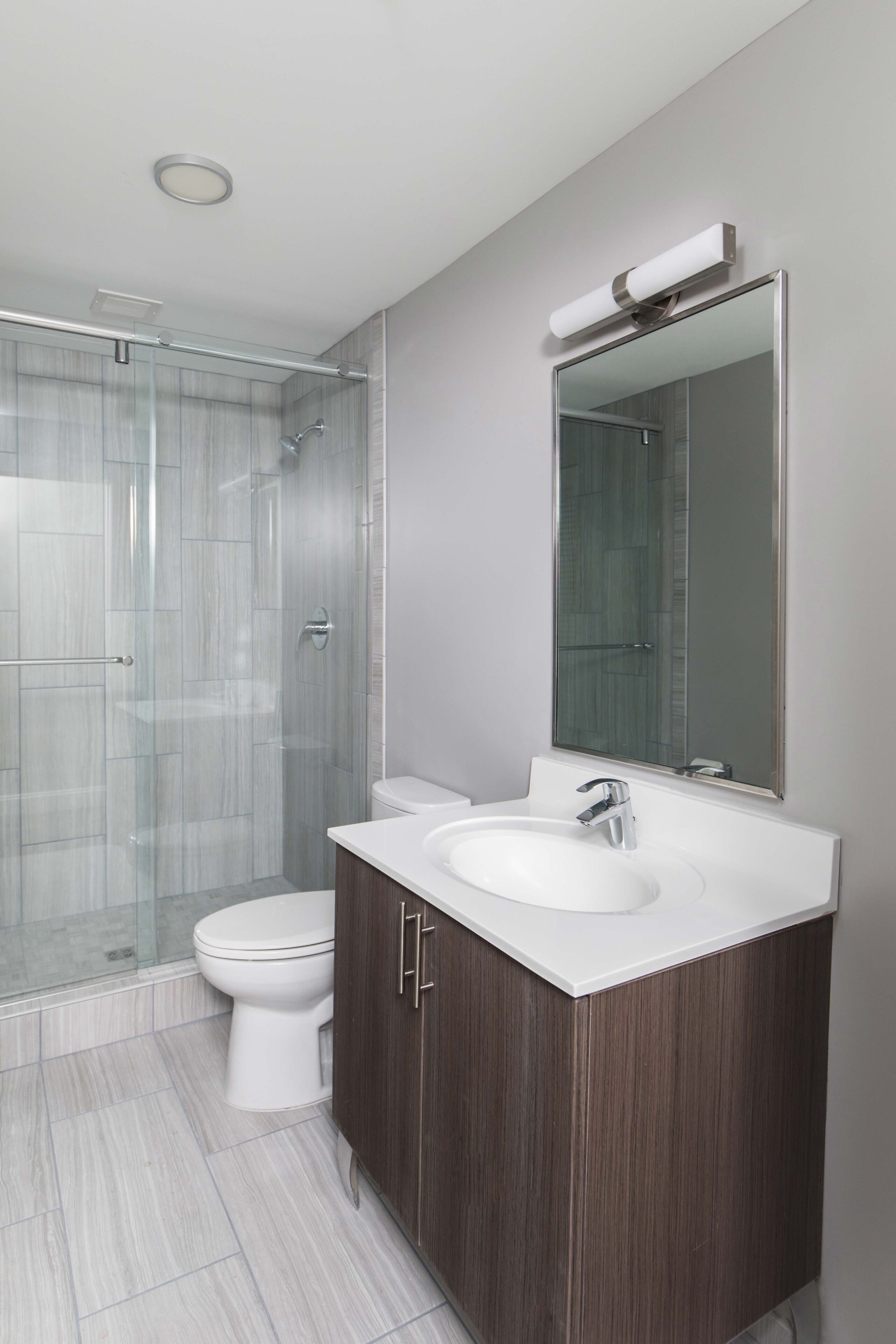 Apartment, 3 Bedrooms (Self Check-in with Virtual Front Desk) | Bathroom | Shower, hair dryer, towels, soap