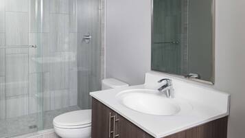 Apartment, 3 Bedrooms (Self Check-in with Virtual Front Desk) | Bathroom | Shower, hair dryer, towels, soap