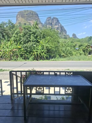 Outdoor dining - Room-charming Ao Nang Guest Room 6 Bedro (Krabi)