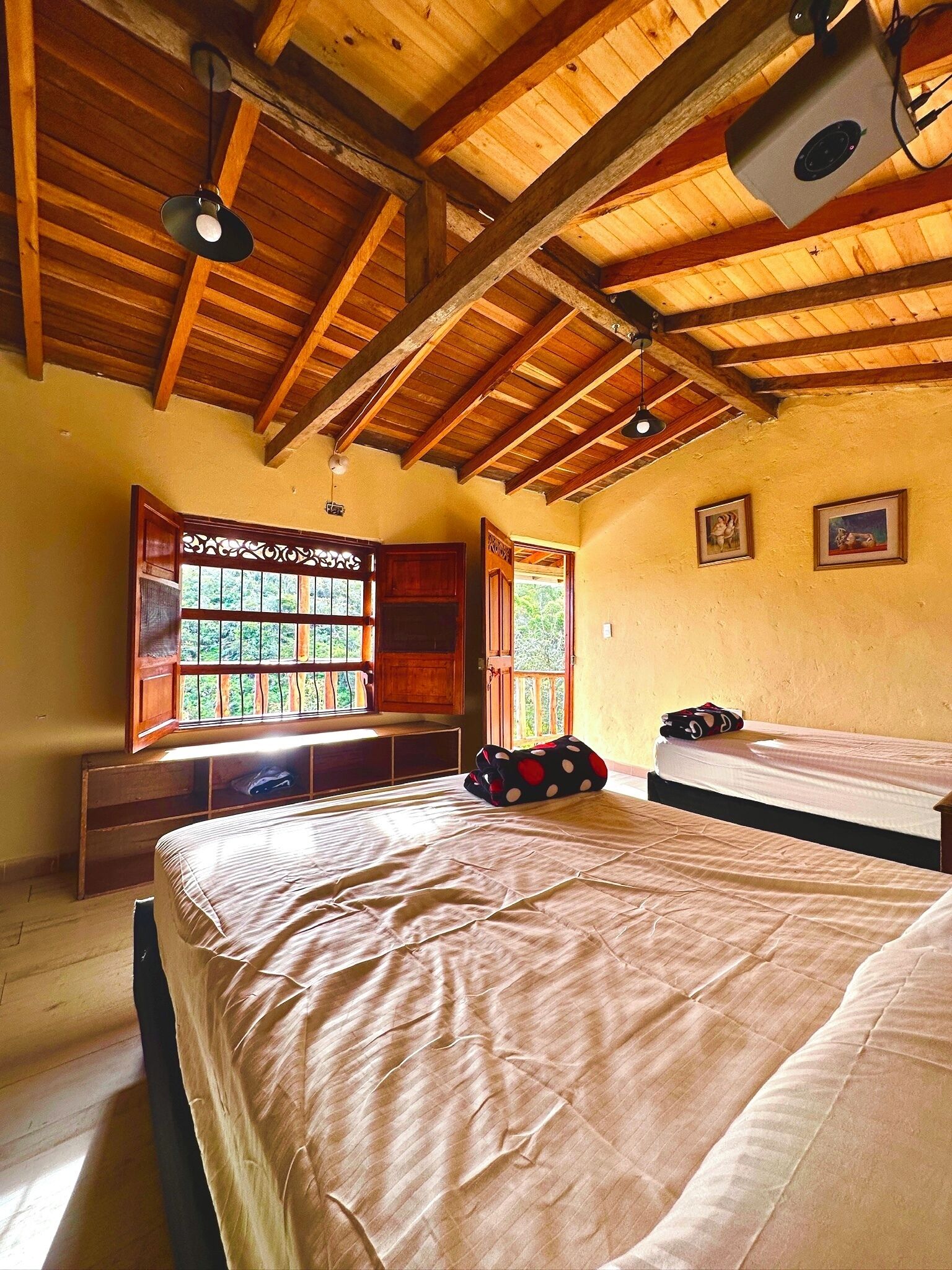 3 bedrooms, WiFi