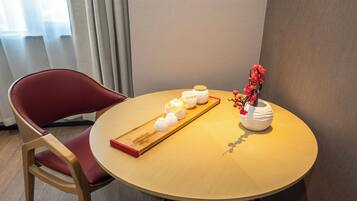 تناول الطعام