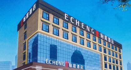 Minzu Road Yicheng Hotel