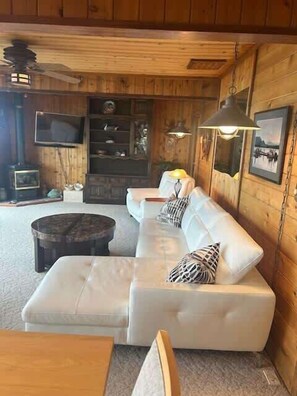 TV, offices