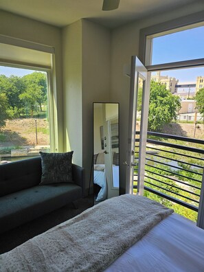 Condo, 1 phòng ngủ, hút thuốc, ban công | Ban công
