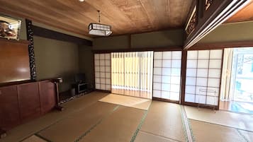 Habitación, vistas a la montaña