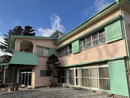 Exterior. HOTEL Mt.Fuji MoMoAung