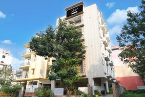 House | Exterior - Collection O Biswa Bangla Convention Centre (Barasat)