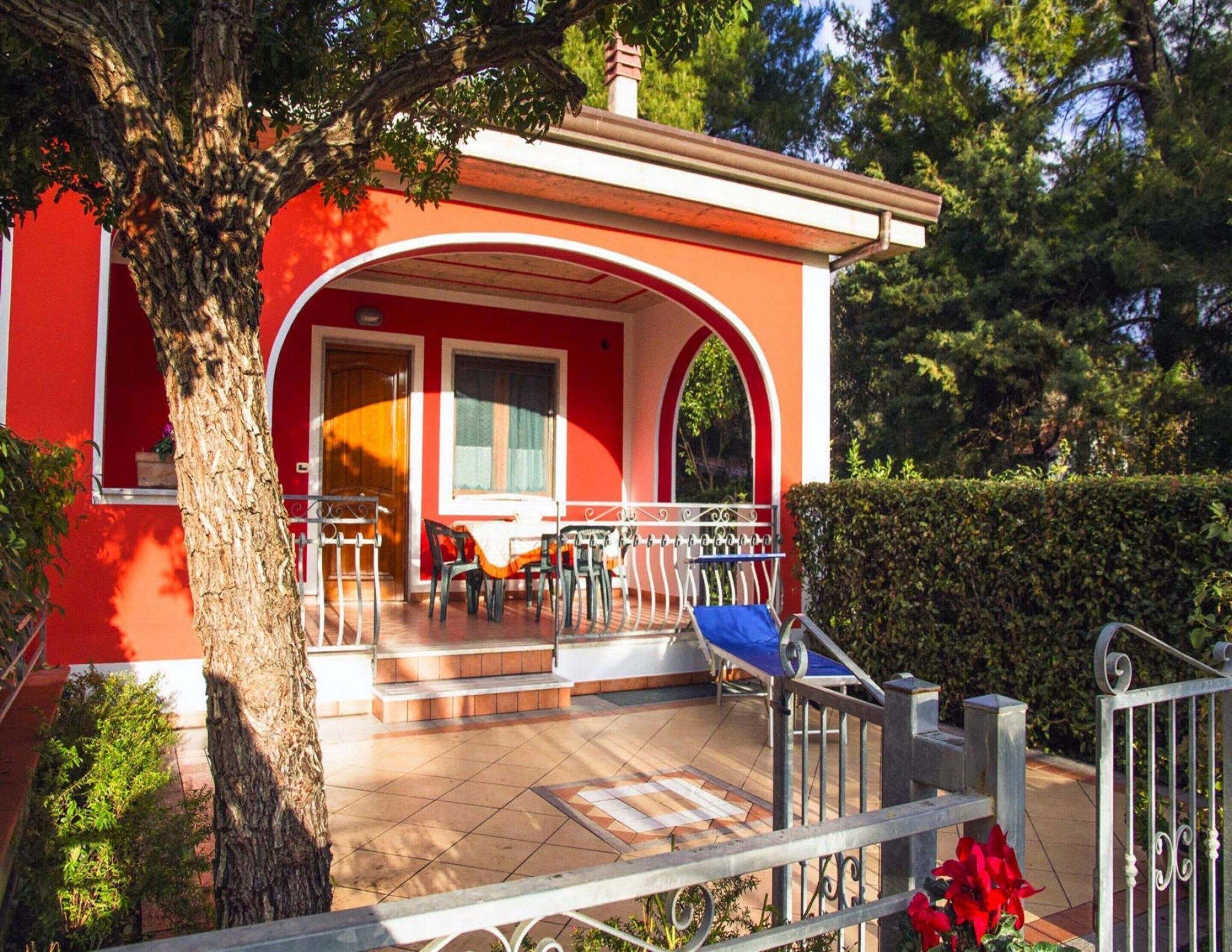 Classic Apartment, 3 Bedrooms | Reception