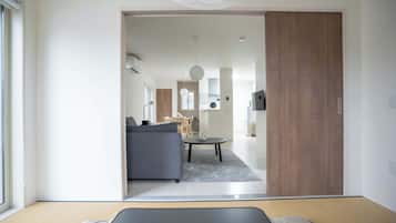 TV, offices