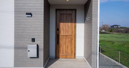 Modern 4BR Stay in Ozu Hachikubo for 11 Guests by Restavio