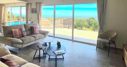 Villa with pool, sea view, Corse-du-Sud