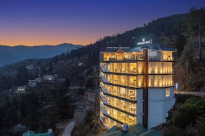 Exterior - HOTEL MOUNTAIN MIRAGE (Kumarsain)