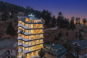 Exterior - HOTEL MOUNTAIN MIRAGE (Kumharsain)