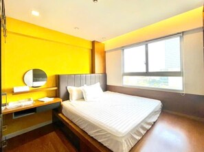 Deluxe appartement, 2 slaapkamers, balkon, uitzicht op de stad