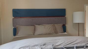 1 bedroom, iron/ironing board, Internet, bed sheets
