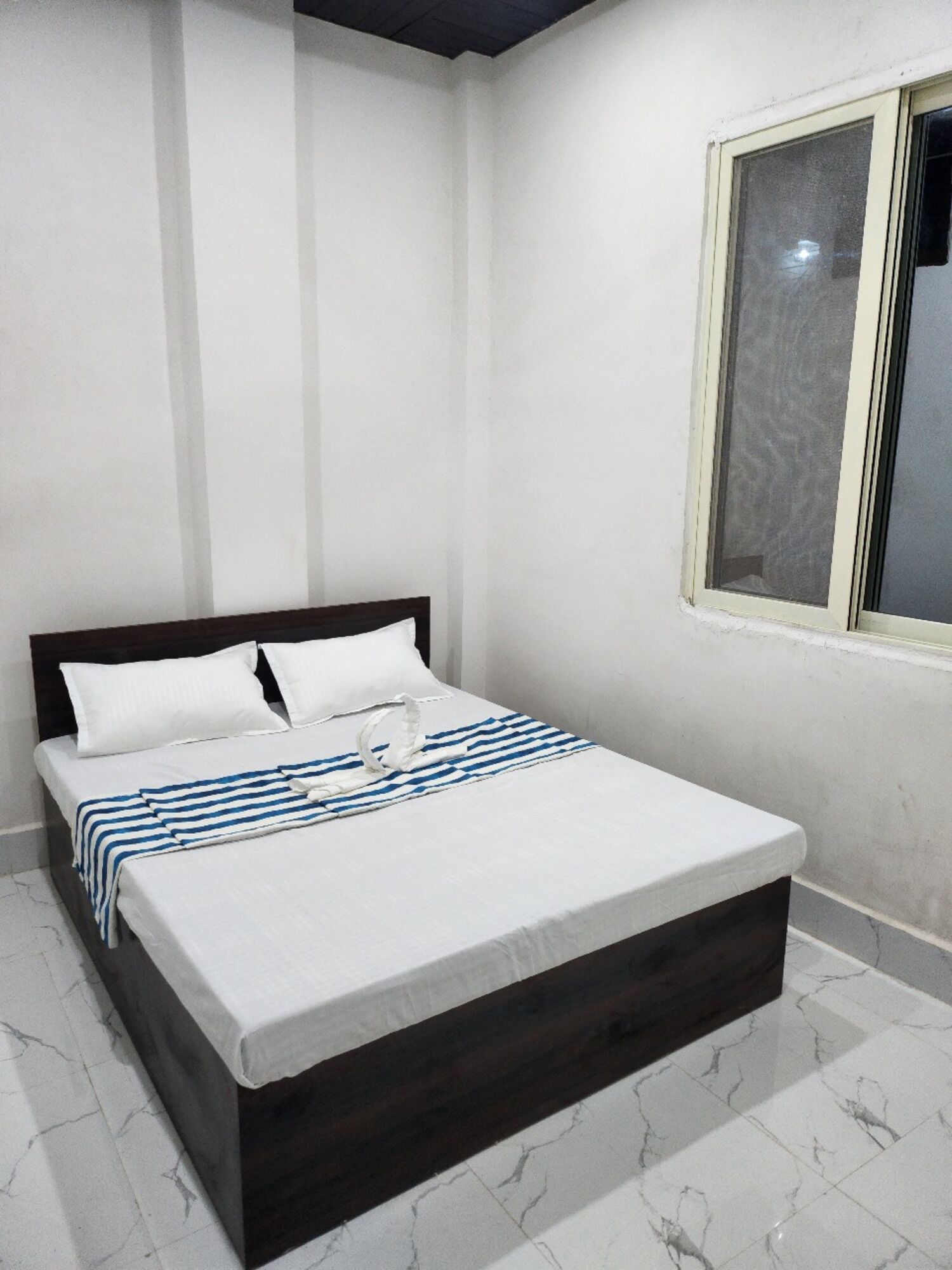 Standard Double Room, City View