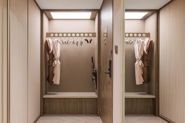 Panoramic Single Room, Courtyard View | Interior - Crystal Orange Dongguan Huangjiang (Dongguan)