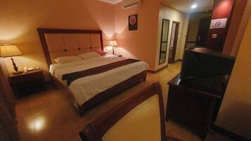 Deluxe Double Room, City View