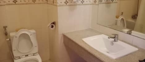 Quarto casal ou duplo luxo | Banheiro