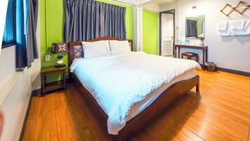 Superior Double Room | Blackout drapes, free WiFi