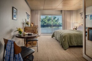 Room - Soak, Stretch, Explore – Pool, Yoga & Bikes Ready for Your Island Days (Kailua-Kona)