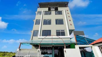 House | Bahagian luar