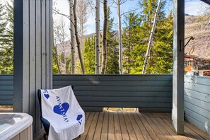 Bañera de hidromasaje exterior