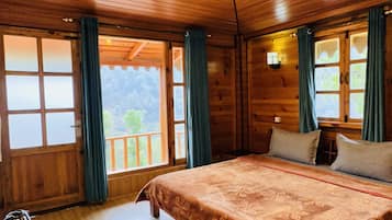 Luxury Cottage, 1 King Bed, Valley View