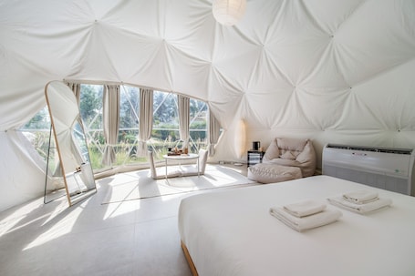 Family Tent | Garden view. Grood Glamping