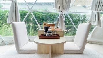 Standard Double Room | Dining