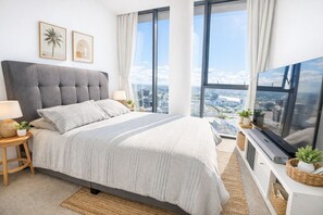 2 bedrooms, iron/ironing board, WiFi, bed sheets - Designer 2 Bedroom Apartment in South Brisbane (South Brisbane)