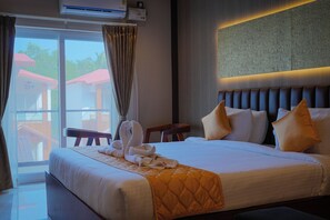 Deluxe Room, Balcony