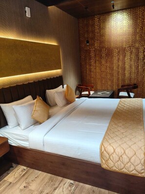 Premium Room, Balcony, Pool View - GOKARNA SAMUDRA BEACH RESORT (Gokarna)