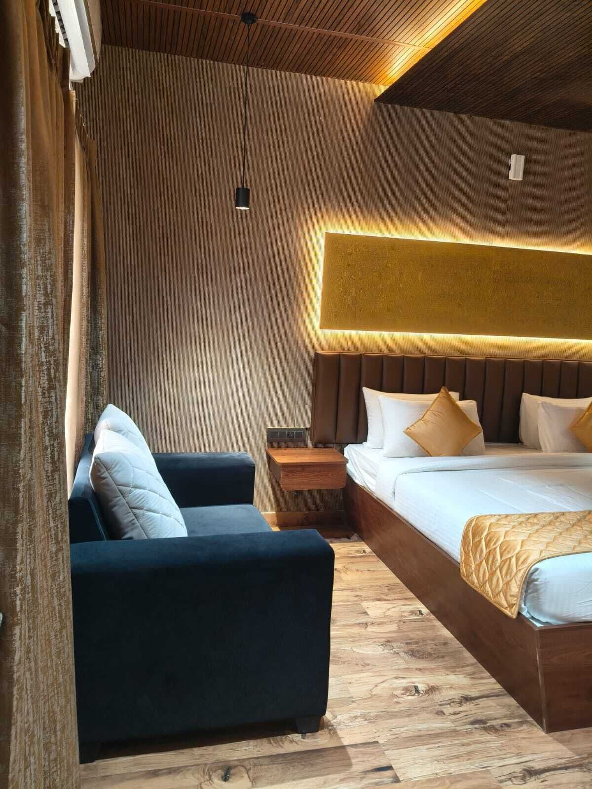 Premium Room, Balcony, Pool View | In-room safe, iron/ironing board, free WiFi