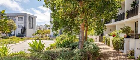 Enceinte de lâhĂ©bergement