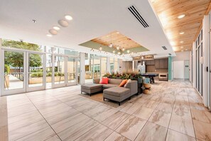 Interior - Luxury Riverwalk Penthouse Pool & Skyline Views (San Antonio)