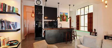TV, books, stereo