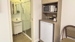 Dobbeltrom, 1 kingsize-seng | Bad