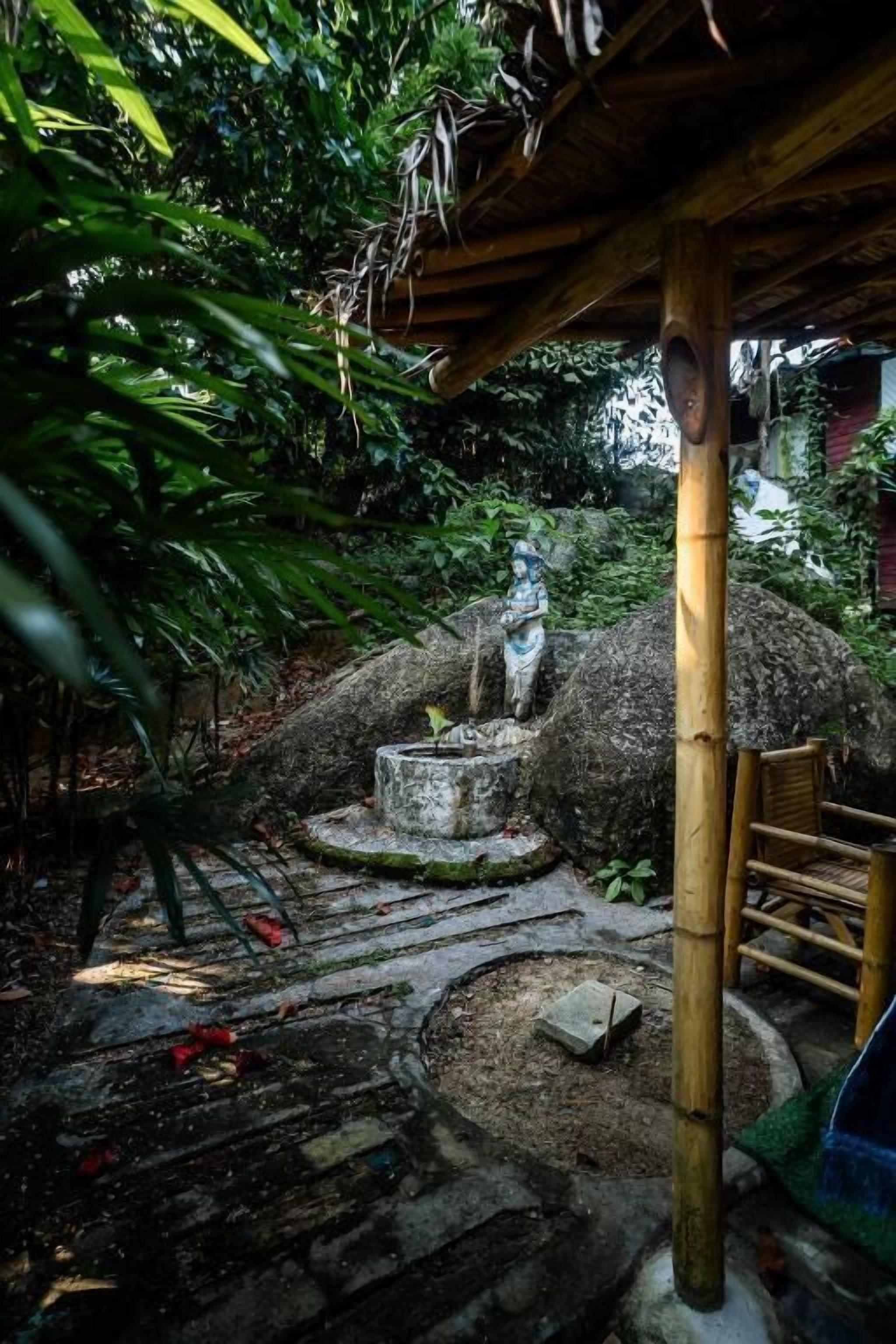 Triple Room, Patio, Courtyard View | Property grounds