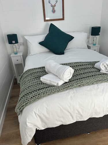 A secluded and tranquil cabin ideal for exploring Lewis and Harris