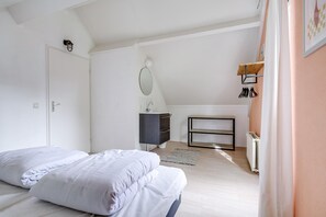 Room - Relaxing Forest Escape for 6 (Ewijk)