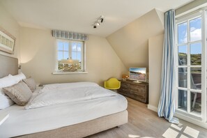 Room - Modern vacation home with 3 bedrooms with terrace, beach chair and fireplace - (Hörnum (Sylt))